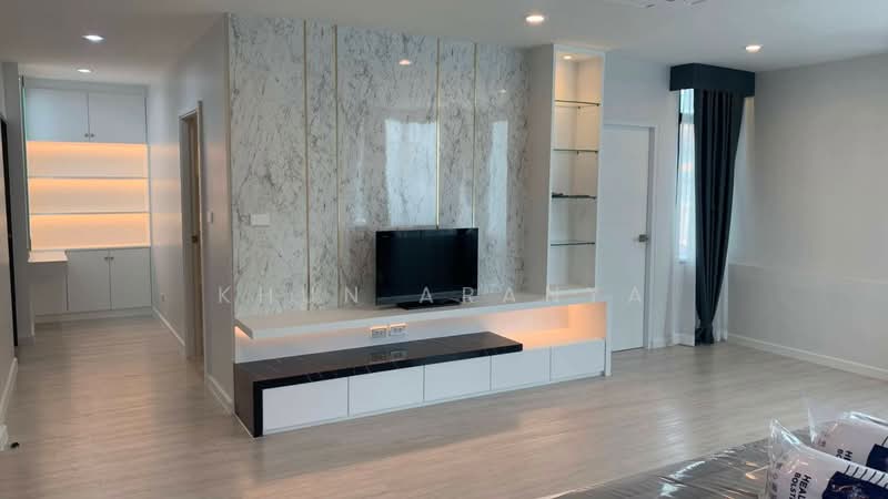 ให้เช่าบ้านเดี่ยวหลังใหญ่ 4 ชั้น ให้เช่า ทำเลทอง ทาวน์อินทาวน์ – เลียบด่วนรามอินทรา, Bangkok, ลาดพร้าาว96, Wang Thonglang, Wang Thonglang, Bangkok, 5 Bedrooms, 600 sqm, Single Detached House For Rent, by Khun Aranya, 7754986 - DDproperty.com