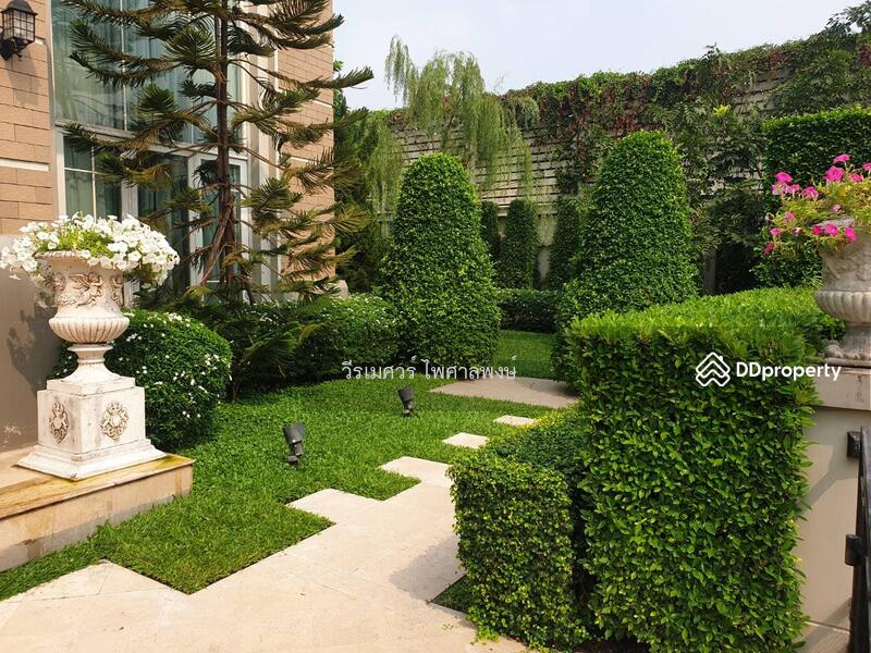 ขายคฤหาสน์สุดหรู Crystal Park เลียบด่วนเอกมัย-รามอินทรา 189 ตร.ว. 600 ตร.ม. 5 นอน 6 น้ำ 