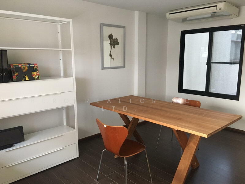 For Rent - For Rent Bangkok Town House Sukhumvit BTS Phrom Phong Watthana BRE13006, Bangkok