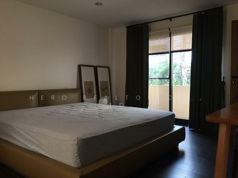 For Rent - For Rent Bangkok Town House Sukhumvit BTS Phrom Phong Watthana BRE13006, Bangkok