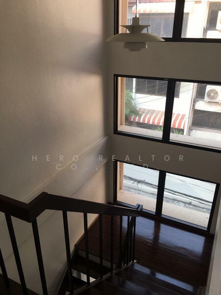 For Rent - For Rent Bangkok Town House Sukhumvit BTS Phrom Phong Watthana BRE13006, Bangkok