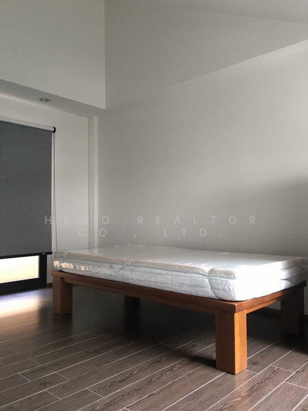 For Rent - For Rent Bangkok Town House Sukhumvit BTS Phrom Phong Watthana BRE13006, Bangkok