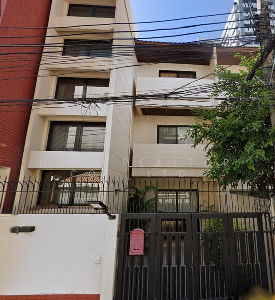 For Rent - For Rent Bangkok Town House Sukhumvit BTS Phrom Phong Watthana BRE13006, Bangkok