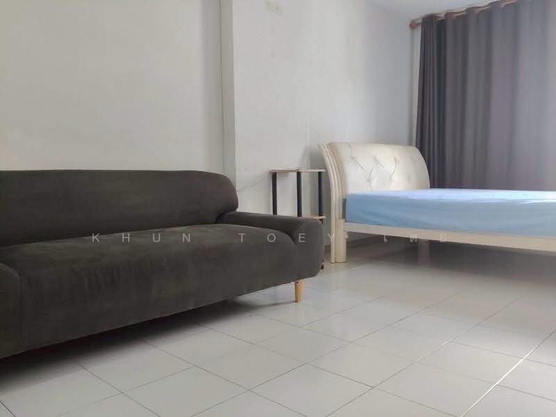 Lumpini Ville Sukhumvit 77, Bangkok, Sukhumvit 77 Road, Suan Luang, Bangkok, Studio, 30 sqm, Condo For Rent, by Khun Toey เตย, 7827518 - DDproperty.com