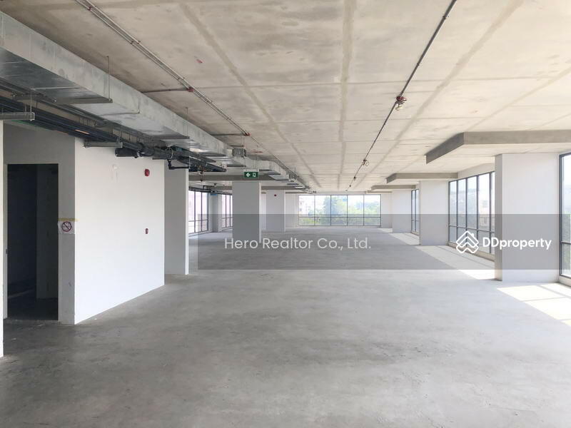 ให้เช่า - For Bangkok Office Phatthanakan Road Suan Luang BRE12941, กรุงเทพ