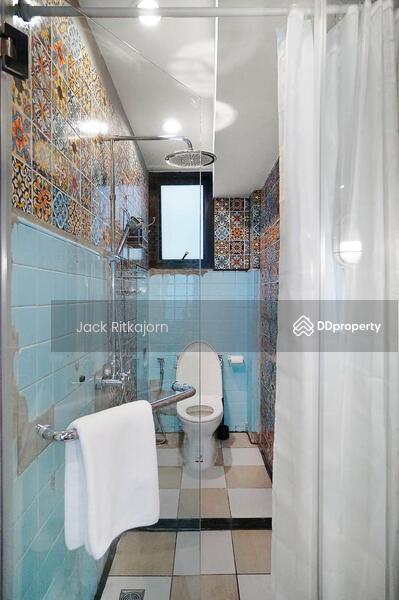 For Sale - ขายอาคารพาณิชย์ ย่านสีลม 5นอน 5น้ำ 5ชั้น 12 ตรว พร้อมผู้เช่า, Bangkok