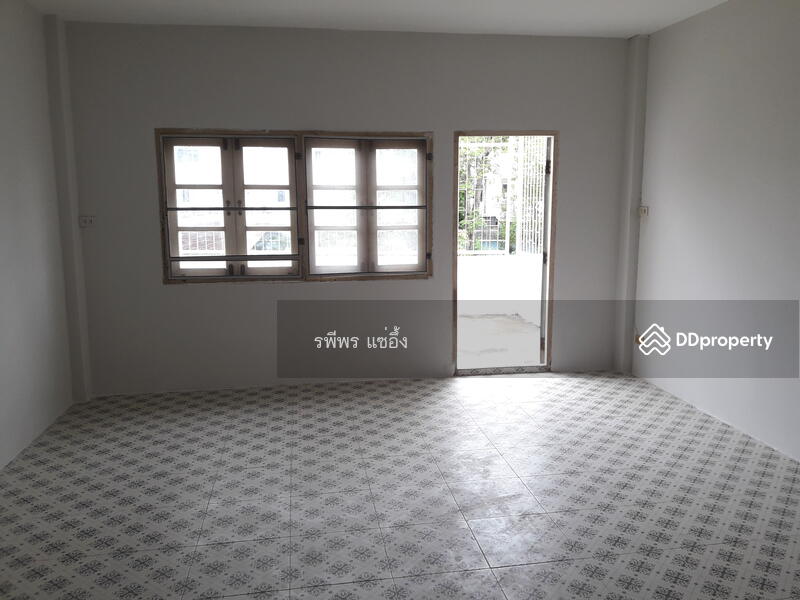 หมู่บ้านดาวน์ทาวน์ พระราม2 ซ 28, Bangkok, 162 พระราม 2 ซอย 28, Chom Thong, Bangkok, 3 Bedrooms, 216 sqm, Townhouse For Rent, by รพีพร แซ่อึ้ง, 7911922 - ด้านหลัง ชั้น 2 ก่อนออกไปตรงระบียงหลังบ้าน - DDproperty.com