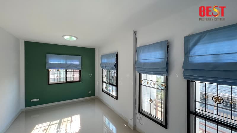 For Rent - ให้เช่า บ้านพร้อมพัฒน์ 1 รามอินทรา ขนาด 3 นอน 2 น้ำ ใกล้แฟชั่นไอส์แลนด์ ปัญญาอินทรา, Bangkok
