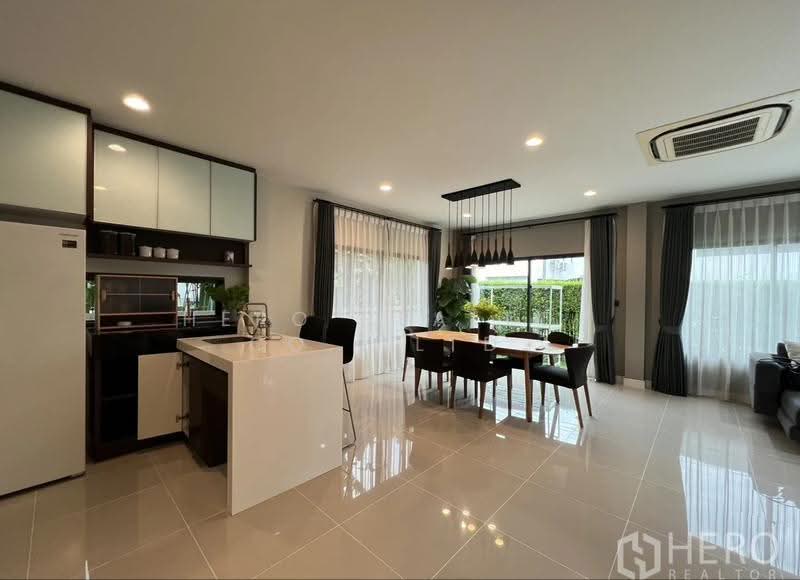 For Rent Bangkok Single House Setthasiri Krungthep Kreetha Hua Mak Bang Kapi BRE15146, bangkok, Hua Mak, Bang Kapi, Bangkok, 4 Bedrooms, 260 sqm, Single Detached House For Rent, by Hero Realtor Co., Ltd., 7951465 - DDproperty.com