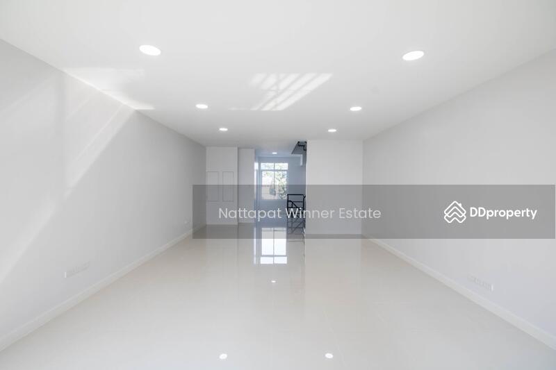 For Sale - Townhome 31 wa Ratchada Soi 20, Bangkok