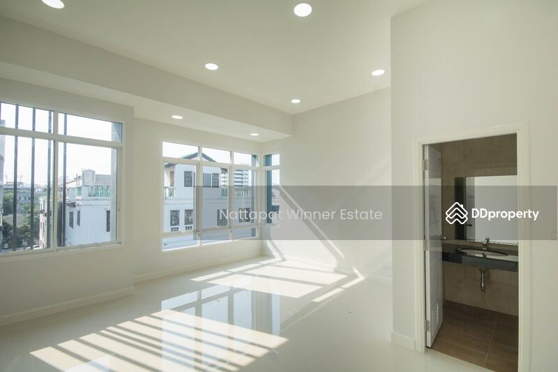For Sale - Townhome 31 wa Ratchada Soi 20, Bangkok