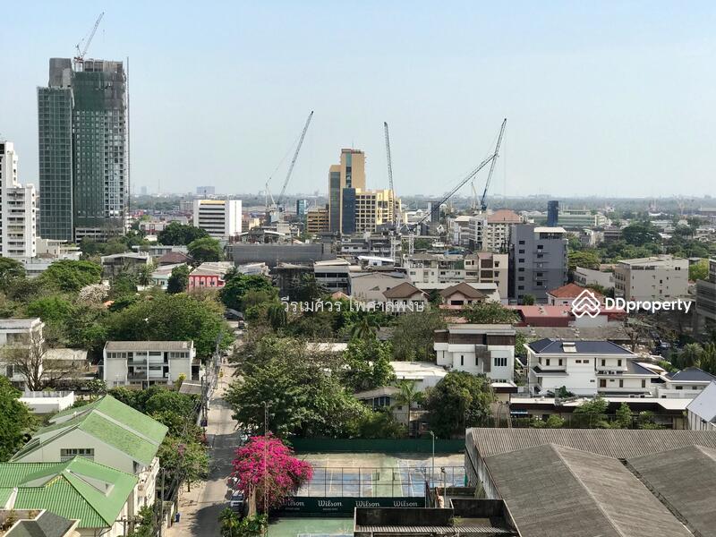 (For Rent) Rhythm Sukhumvit 36-38 Condominium, 33 sq.m. (Fully Furnished, Near Thonglor BTS)