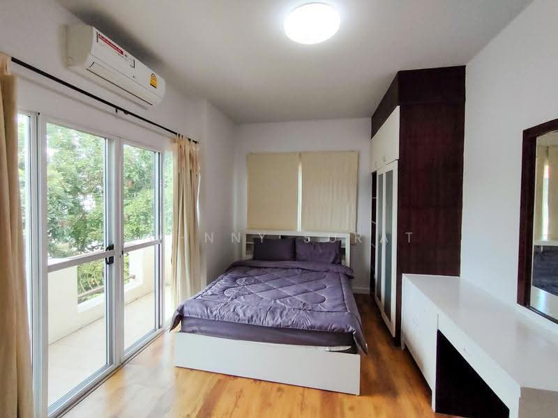 2-storey house for rent in an up-scale village, Nam Phrea, Hang Dong, Chiang Mai, Chiang Mai, Nam Phare, Hang Dong, Chiang Mai, 3 Bedrooms, 225 sqm, Single Detached House For Rent, by Surat Premsri, 8071121 - DDproperty.com
