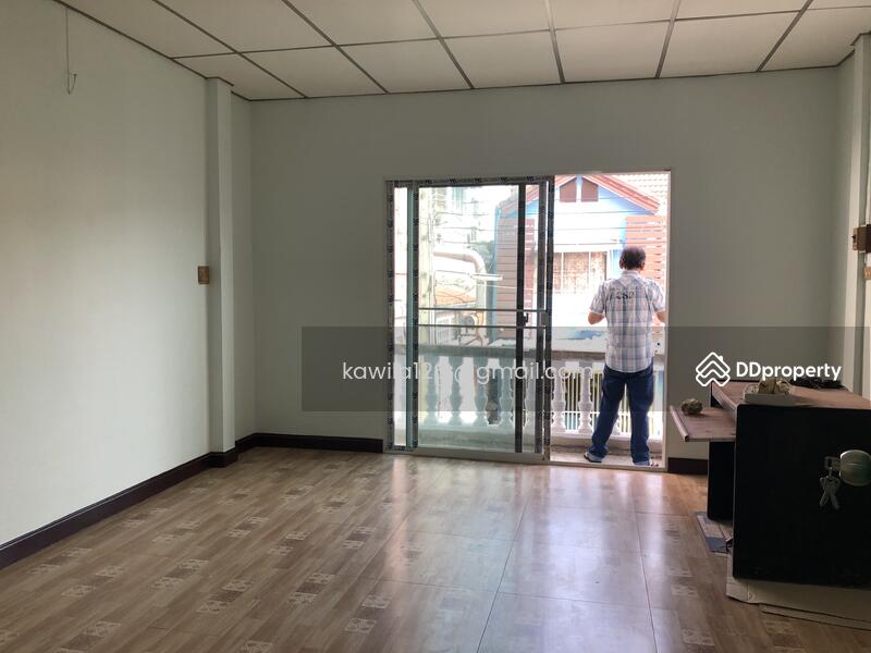 ห้องใหญ่ชั้นบน มาสเตอร์Bedroom
