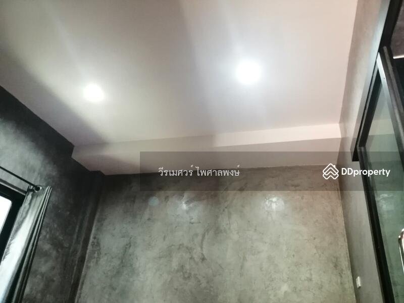 ขายถูกมาก!! บ้านเดี่ยว-สไตล์ Loft ซอยลาดพร้าว 101 (ใกล้รถไฟฟ้าสีเหลือง 2.1 Km.) 50 ตร.ว. 165 ตร.ม.