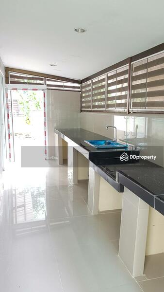 หมู่บ้านเพอร์เฟค เพลส สุขุมวิท 77 เฟส 3 083-179-6067 ,084-549-9859 , 095636-4242 แอร์