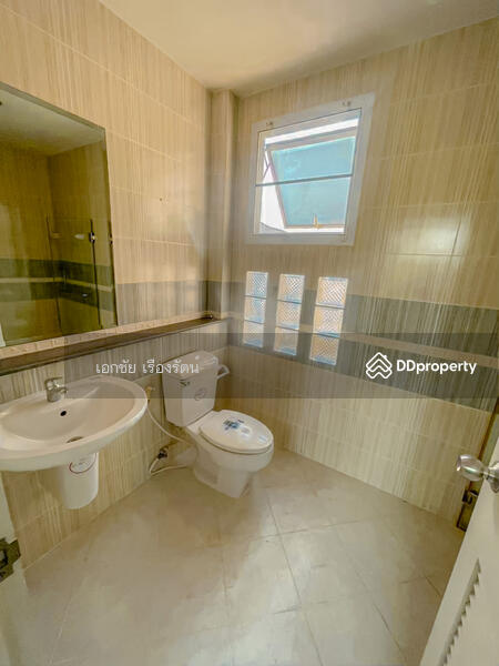 หมู่บ้านเพอร์เฟค เพลส สุขุมวิท 77 เฟส 3 083-179-6067 ,084-549-9859 , 095636-4242 แอร์