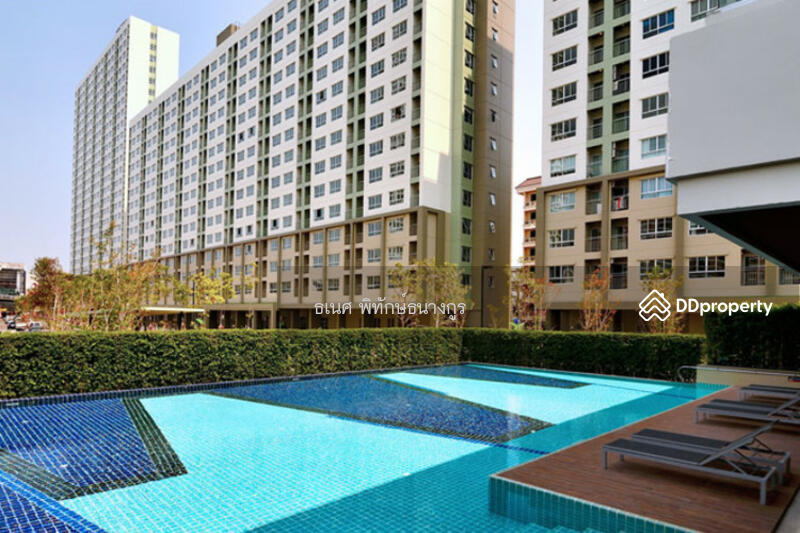 สระว่ายน้ำ