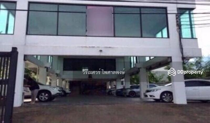 ให้เช่า!! ตึกโฮมออฟฟิศ +พร้อมโกดัง ลาดพร้าว71 (ใกล้เลียบด่วน) 235 ตร.ว. 1400 ตร.ม.