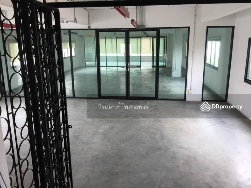 ให้เช่า!! ตึกโฮมออฟฟิศ +พร้อมโกดัง ลาดพร้าว71 (ใกล้เลียบด่วน) 235 ตร.ว. 1400 ตร.ม.