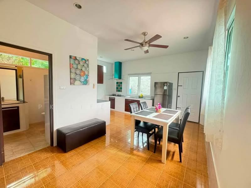 7R0188 This House 2 bedroom 1 bathroom 35,000/month at Rawai (available on September 2024), Phuket, Rawai, Muang Phuket, Phuket, 2 Bedrooms, 140 sqm, Single Detached House For Rent, by PK LIFE Property, 8200276 - DDproperty.com