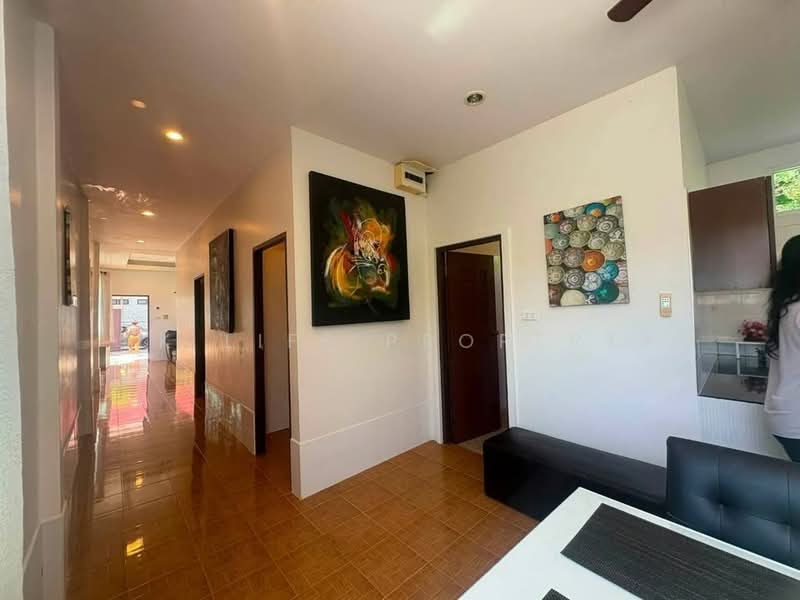 7R0188 This House 2 bedroom 1 bathroom 35,000/month at Rawai (available on September 2024), Phuket, Rawai, Muang Phuket, Phuket, 2 Bedrooms, 140 sqm, Single Detached House For Rent, by PK LIFE Property, 8200276 - DDproperty.com