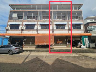 ขาย - ขายตึกแถวกำแพงเพชร 3 ชั้น ใกล้โรงพยาบาลกำแพงเพชร, กำแพงเพชร