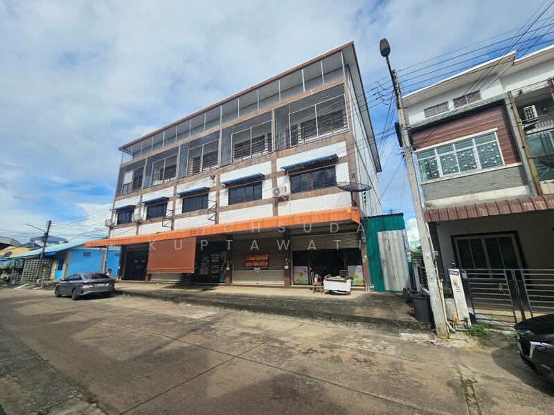 ขาย - ขายตึกแถวกำแพงเพชร 3 ชั้น ใกล้โรงพยาบาลกำแพงเพชร, กำแพงเพชร