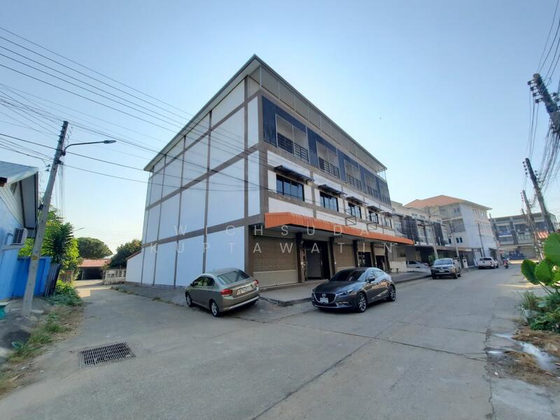 ขาย - ขายตึกแถวกำแพงเพชร 3 ชั้น ใกล้โรงพยาบาลกำแพงเพชร, กำแพงเพชร