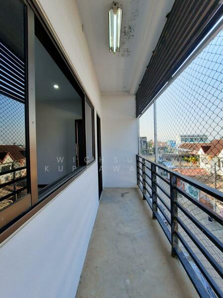 ขาย - ขายตึกแถวกำแพงเพชร 3 ชั้น ใกล้โรงพยาบาลกำแพงเพชร, กำแพงเพชร