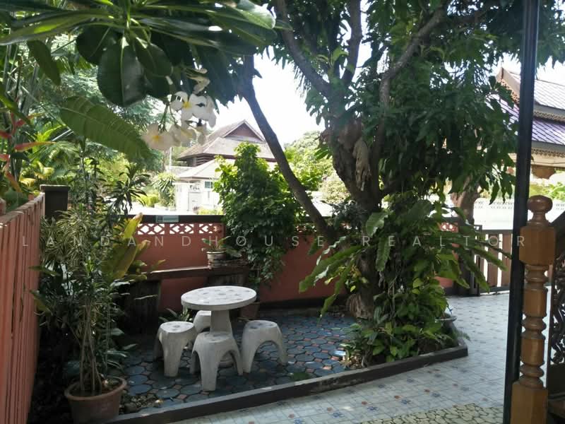 ให้เช่าบ้านใกล้เมืองเชียงใหม่ย่าน บริเวณ สันผีเสื้อ, Chiang Mai, San Phi Sua, Muang Chiang Mai, Chiang Mai, 3 Bedrooms, 190 sqm, Single Detached House For Rent, by คุณ ธีรชาติ, 8224110 - DDproperty.com