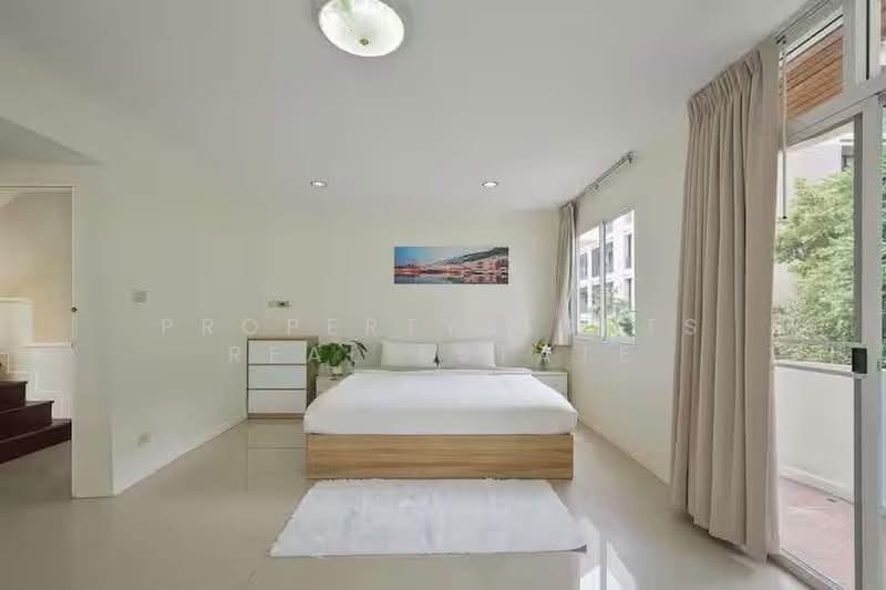 House BTS Phromphong, Bangkok, Khlong Tan Nua, Watthana, Bangkok, 5 Bedrooms, 400 sqm, Single Detached House For Rent, by PROPERTYSIGHTS REAL ESTATE, 8229110 - DDproperty.com