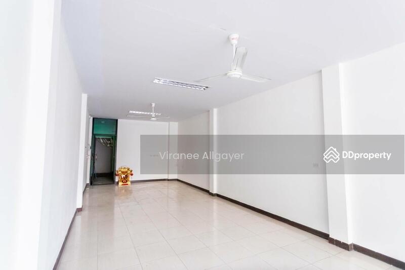 เช่าอาคารพาณิชย์, Nakhon Ratchasima, Nai Muang, Muang Nakhon Ratchasima, Nakhon Ratchasima, , 250 sqm, Shophouse For Rent, by วิรณี, 8234962 - DDproperty.com