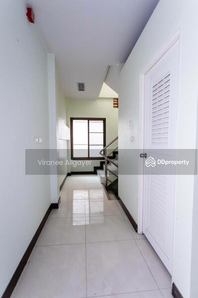 เช่าอาคารพาณิชย์, นครราชสีมา, ในเมือง, เมืองนครราชสีมา, นครราชสีมา, 250 ตร.ม., ตึกแถว-อาคารพาณิชย์ ให้เช่า, โดย วิรณี, 8234962 - DDproperty.com