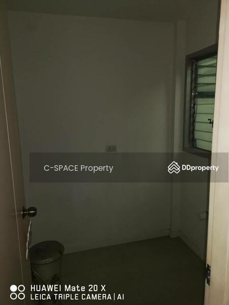 ให้เช่า บ้านTOWNHOME LPN Town ville ถนนศรีนครินทร์-แบริ่ง มีเฟอร์นิเจอร์และเครื่องใช้ไฟฟ้าครบ, สมุทรปราการ, สำโรงเหนือ, เมืองสมุทรปราการ, สมุทรปราการ, 145 ตร.ม., ทาวน์เฮ้าส์ ให้เช่า, โดย Sea Saikeaw (Cspace), 8248958 - DDproperty.com