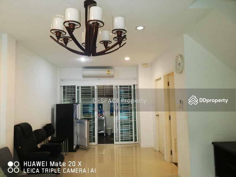 House for rent TOWNHOME LPN Town ville Srinakarin-Bearing Road. Fully furnished, Samut Prakan, Samrong Nua, Muang Samut Prakarn, Samut Prakan, 3 Bedrooms, 145 sqm, Townhouse For Rent, by Sea Saikeaw, 8248958 - DDproperty.com
