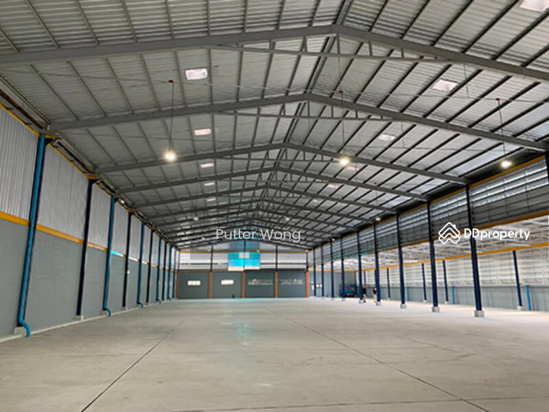 โกดังใหญ่มือ1 ด้านใน