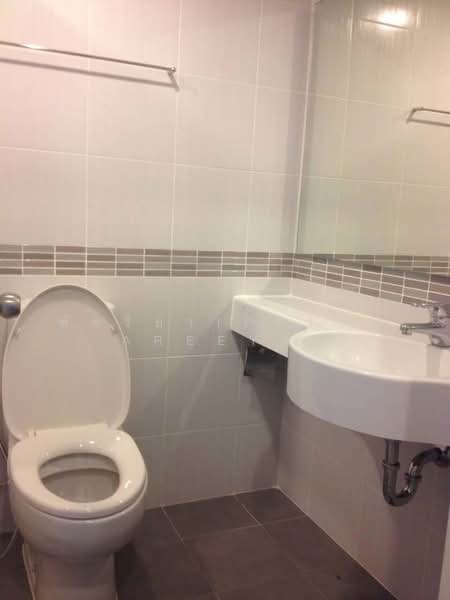 Lumpini Place Srinakarin-Huamak Station, Bangkok, Srinakarin Road, Suan Luang, Suan Luang, Bangkok, 1 Bedroom, 33 sqm, Condo For Rent, by Living Condo, 8271760 - DDproperty.com