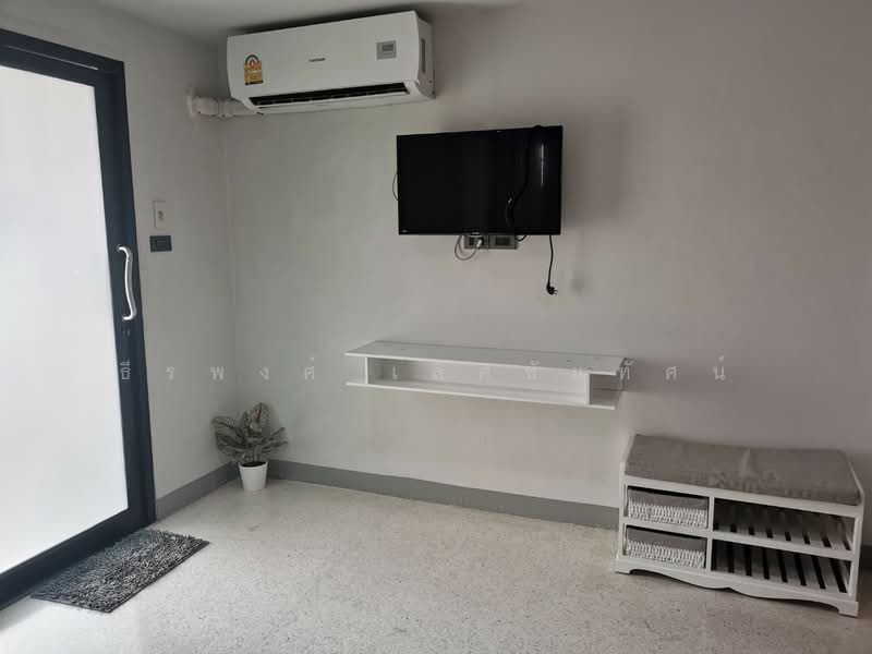 Full House Sukhumvit 22, Bangkok, Khlong Toei, Khlong Toei, Bangkok, 1 Bedroom, 22 sqm, Apartment For Rent, by ธีรพงศ์ เลิศชัยทัศน์, 8282345 - DDproperty.com