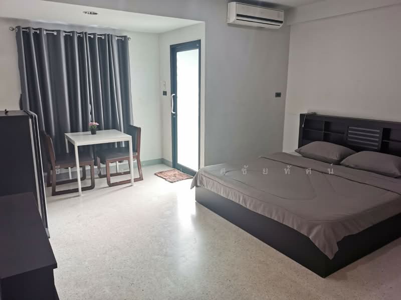 Full House Sukhumvit 22, Bangkok, Khlong Toei, Khlong Toei, Bangkok, 1 Bedroom, 22 sqm, Apartment For Rent, by ธีรพงศ์ เลิศชัยทัศน์, 8282345 - DDproperty.com