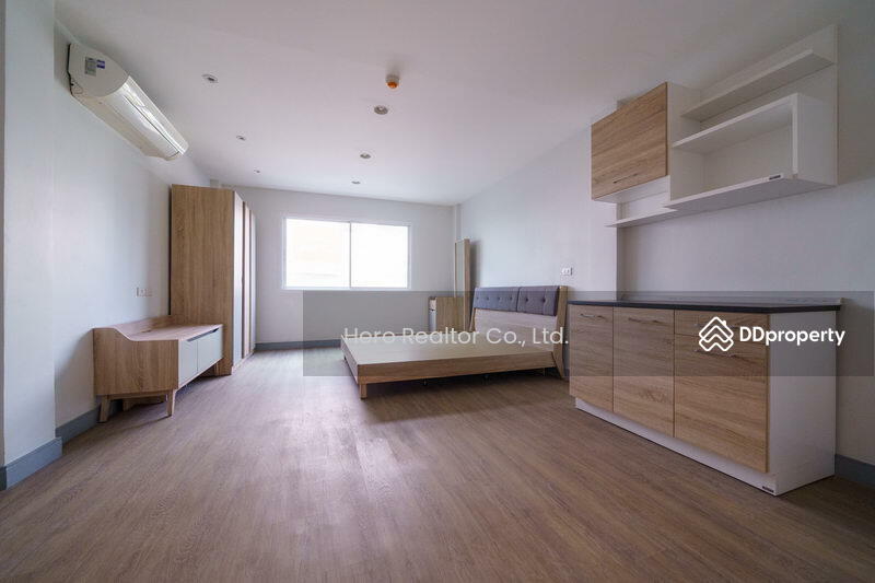ให้เช่า - For Rent Office Sukhumvit BTS On Nut Khlong Toei BRE14756, กรุงเทพ
