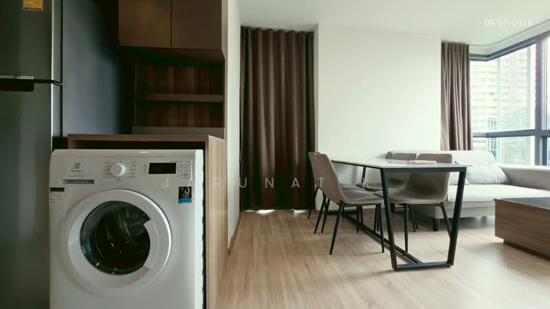 Taka Haus, Bangkok, 99 Soi Ekamai 10, Khlong Tan Nua, Watthana, Bangkok, 2 Bedrooms, 48 sqm, Condo For Rent, by Jarunat K, 8292833 - DDproperty.com