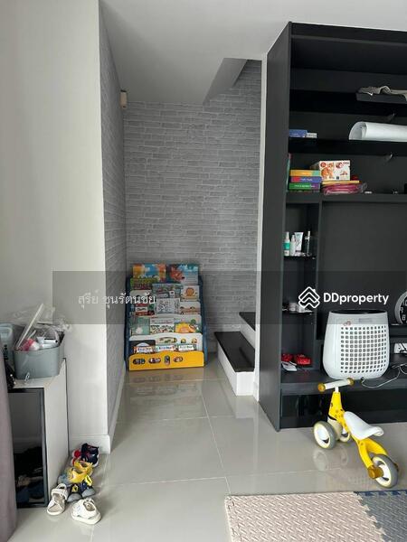 ขาย - ขายทาวน์โฮมโฟร์ซีซัน ราชพฤกษ์ รัตนาธิเบศร์ 3 ชั้น พท.29.2 ตรว. หลังมุม, นนทบุรี