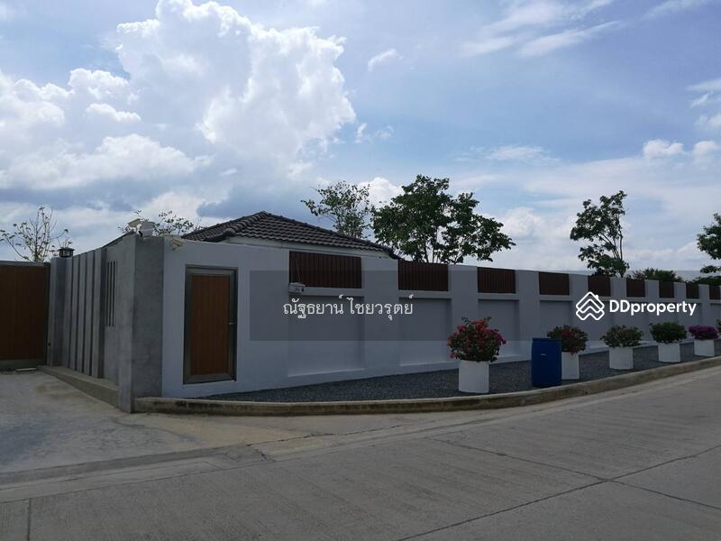 For Sale - บ้านเดี่ยว ชั้นเดียว 2 หลัง สร้างใหม่ไม่เคยเข้าอยู่ ใก้ลวัดศรีษะทอง สามควายเผือก นครปฐม สวย น่าอยู่, Nakhon Pathom