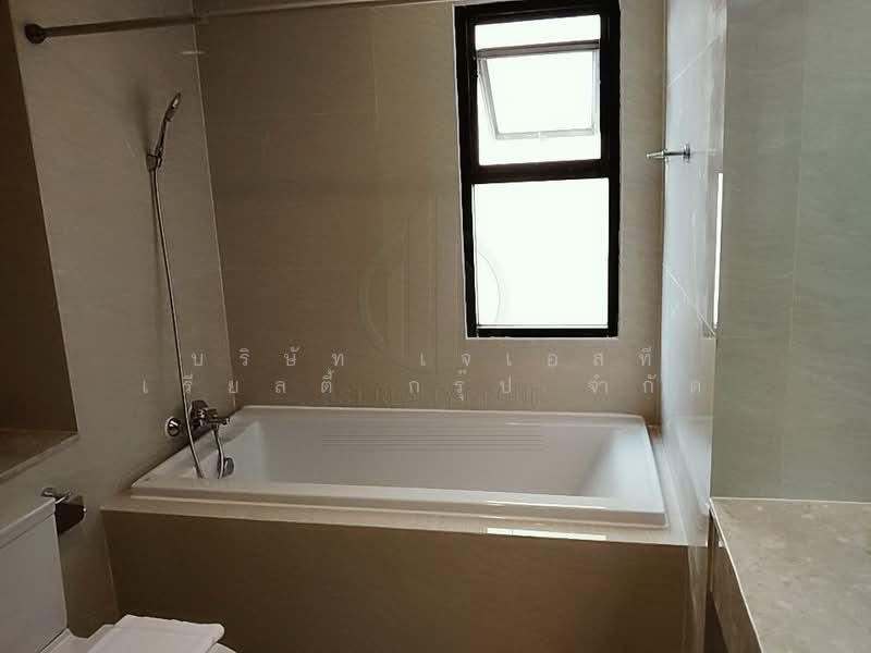 G.P. Grande Tower, Bangkok, 55 Sukhumvit 23, Khlongtoei Nua, Watthana, Bangkok, 3 Bedrooms, 260 sqm, Condo For Rent, by JST Realty Group Co., Ltd., 8314307 - DDproperty.com