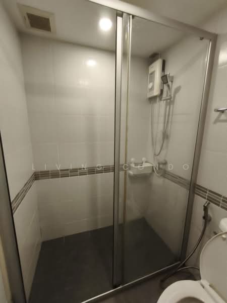 Lumpini Place Bangna Km.3, Bangkok, 52 Soi Bang Na-Trat 23, Bang Na, Bang Na, Bangkok, 1 Bedroom, 26 sqm, Condo For Rent, by Living Condo, 8339474 - DDproperty.com