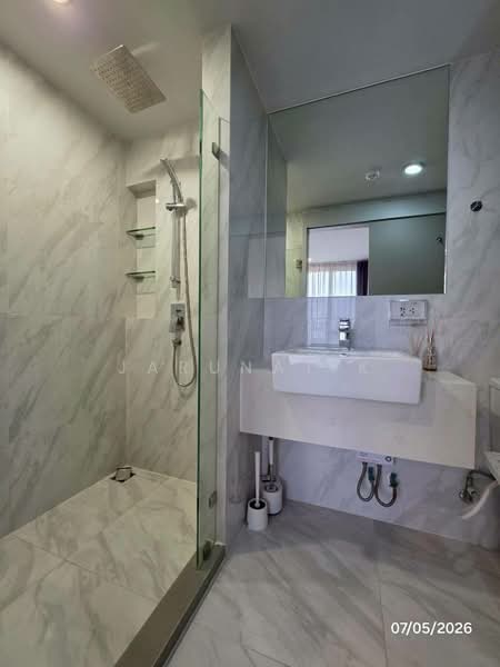 IDEO Mobi Sukhumvit 40, Bangkok, Soi Sukhumvit 40, Phra Kanong, Khlong Toei, Bangkok, 1 Bedroom, 35 sqm, Condo For Rent, by Jarunat K, 8341674 - DDproperty.com
