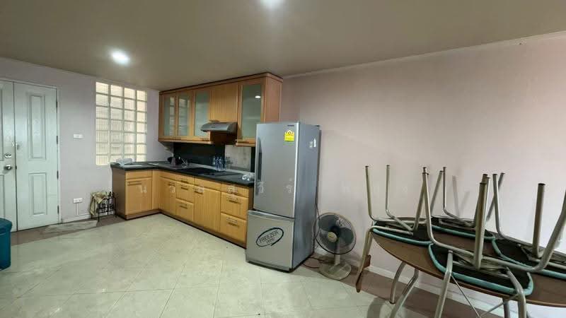 Waterford Park Rama 4, Bangkok, 77 Phum Chit Alley, Phra Kanong, Khlong Toei, Bangkok, 2 Bedrooms, 75 sqm, Condo For Sale, by นวลสุวีร์ พยุง, 8350057 - DDproperty.com