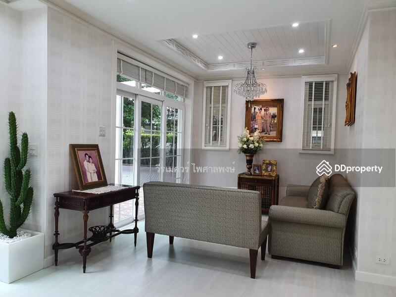 บ้านนาราสิริ วัชรพล-รามอินทรา (ใกล้จุดขึ้นลงทางด่วน 240 เมตร) 226 ตร.ว. 1,000 ตร.ม. 