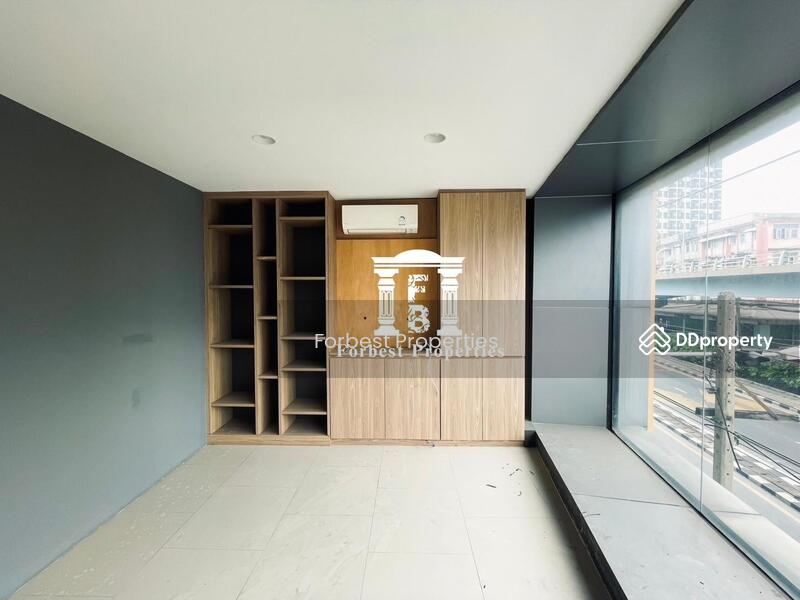 For Sale - อาคารสำนักงานติดพัฒนาการใกล้แยกคลองตัน ทำเลดีเหมาะทำธุรกิจ 2 คูหา, Bangkok